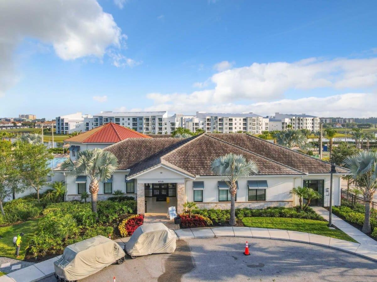 Gorgeous 2Br Lakeview Condo With Waterpark Кіссіммі Екстер'єр фото