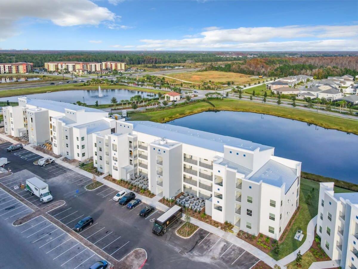 Gorgeous 2Br Lakeview Condo With Waterpark Кіссіммі Екстер'єр фото